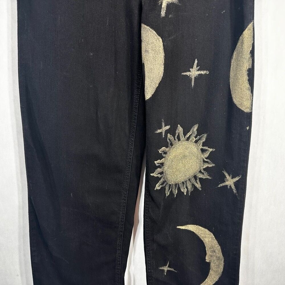 Time Tru Sz 4 Jeans Black Straight Hand Painted Gold Lunar Sun Witch Grunge 1602 - Picture 6 of 13